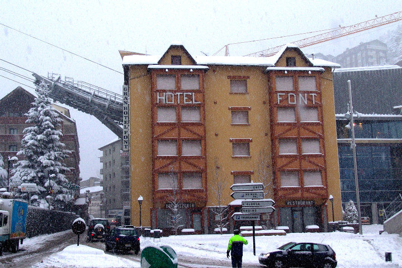 Font Andorra Hostel Ла Масана Екстериор снимка